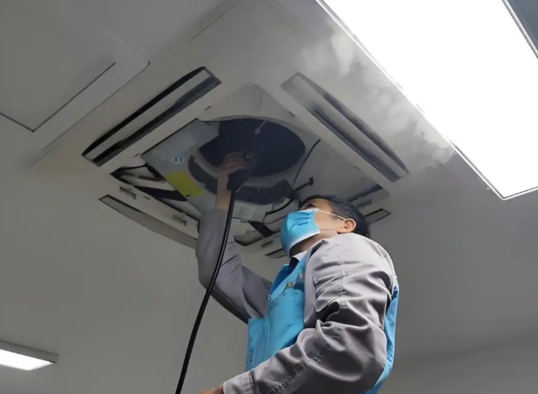 辛集空调维修|&nbsp;家用空调内机漏水什么原因？该如何解决？
